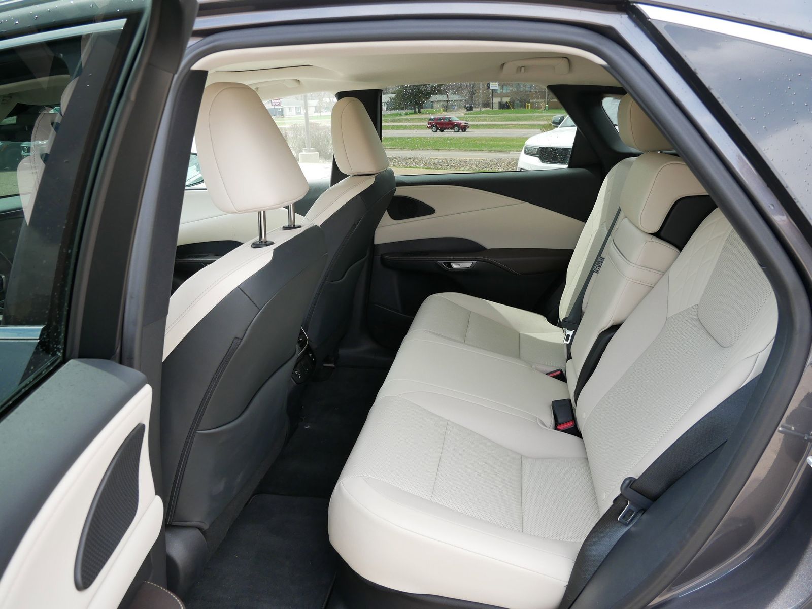 Thumbnail: 2024 Lexus RX - 9