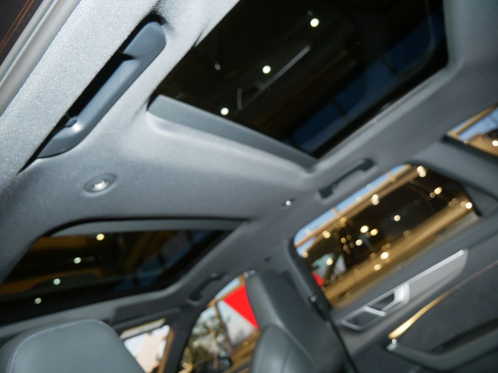 Thumbnail: 2026 Audi RS 6 - 17