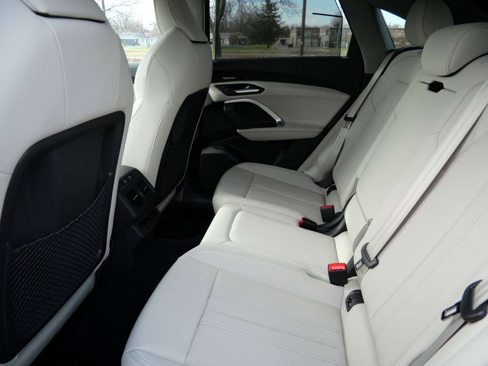 Thumbnail: 2025 Audi Q5 - 9