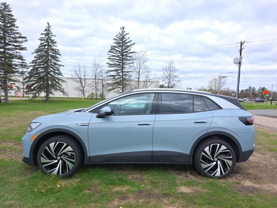 Thumbnail: 2025 Volkswagen ID.4 - 4