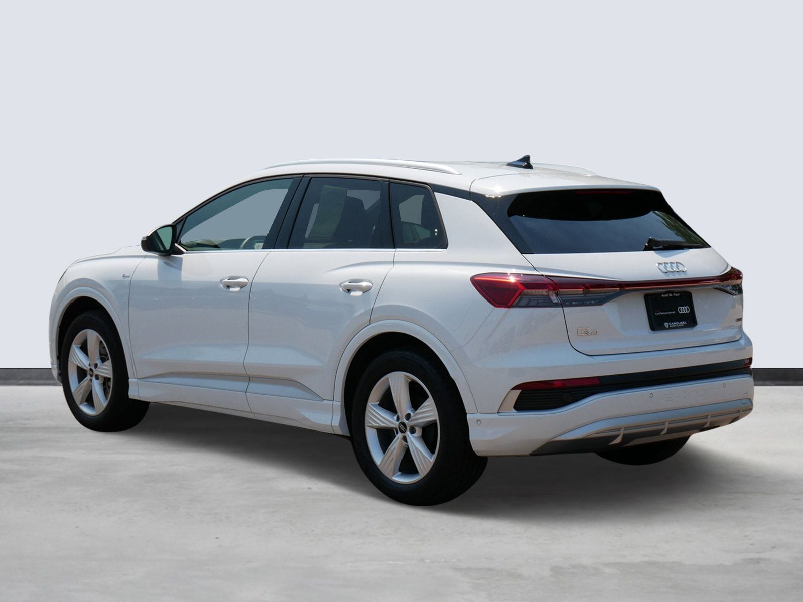 Thumbnail: 2024 Audi Q4 e-tron - 3