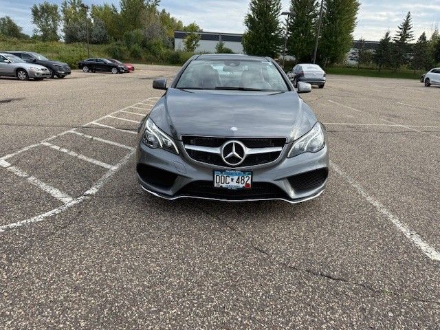 Thumbnail: 2016 Mercedes-Benz E-Class - 1