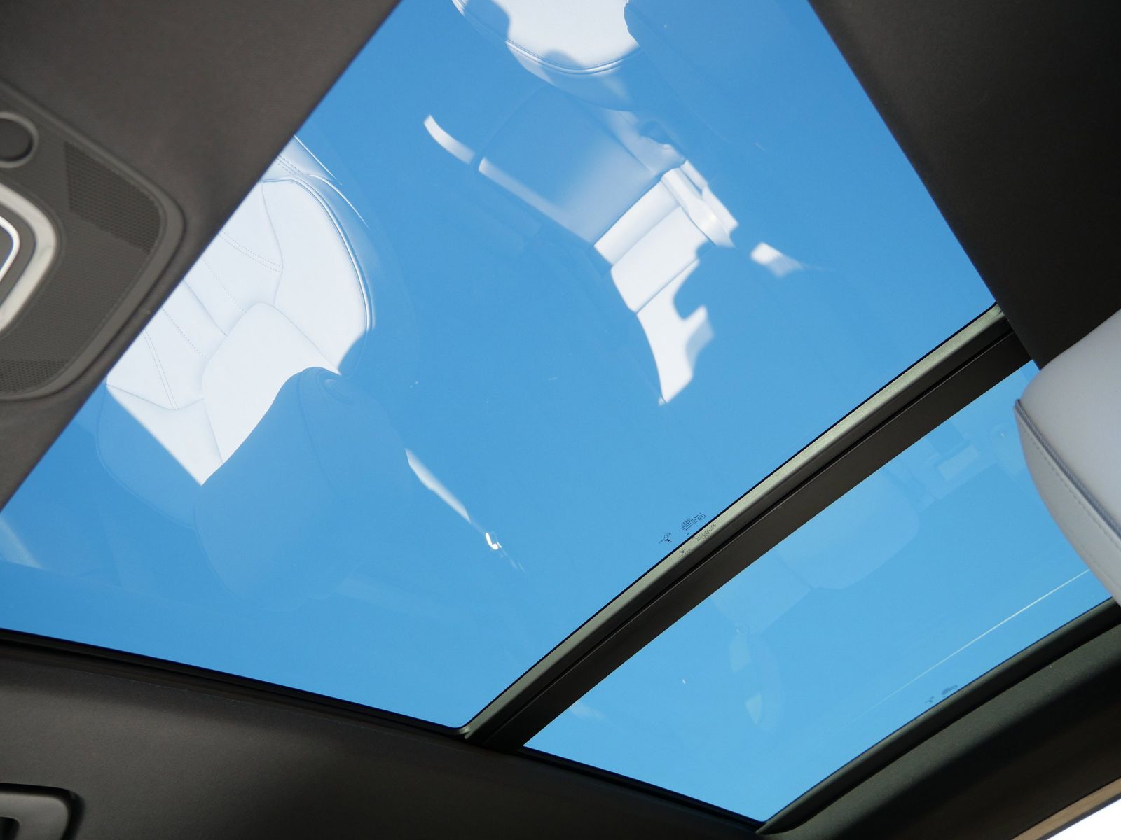 Thumbnail: 2025 Audi Q5 - 24