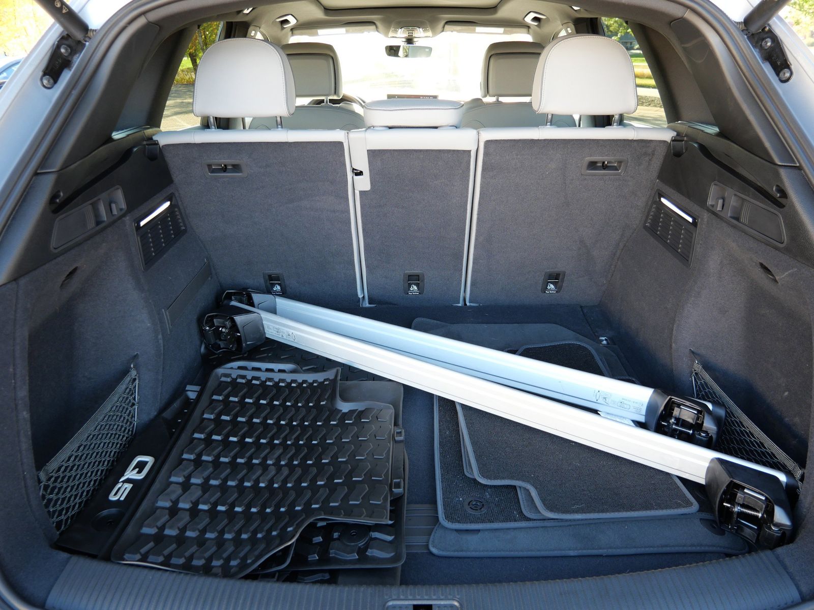 Thumbnail: 2025 Audi Q5 - 10