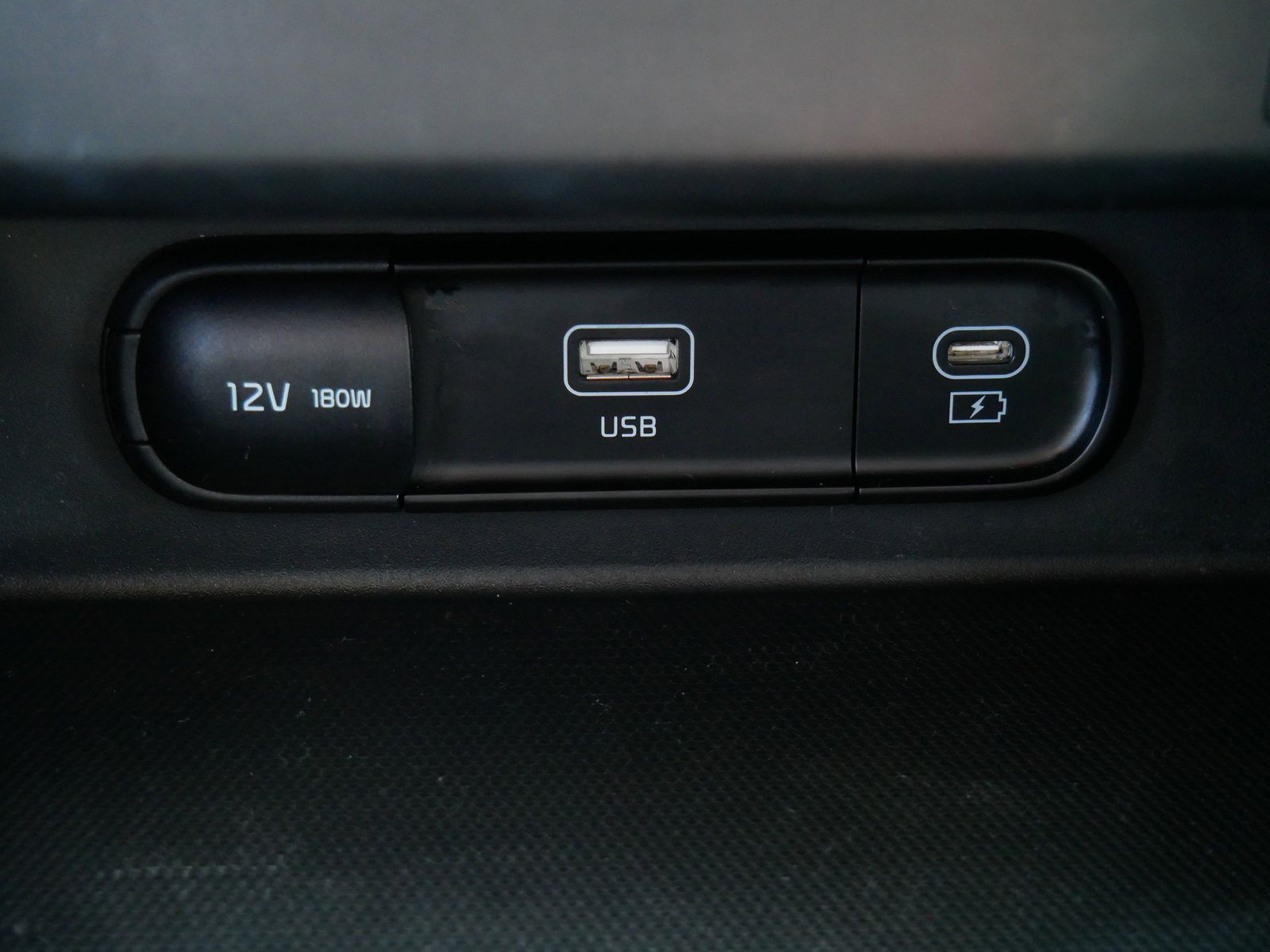 Thumbnail: 2025 Kia Seltos - 21