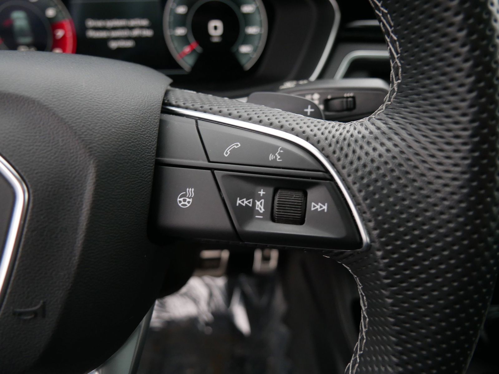 Thumbnail: 2023 Audi S4 - 27