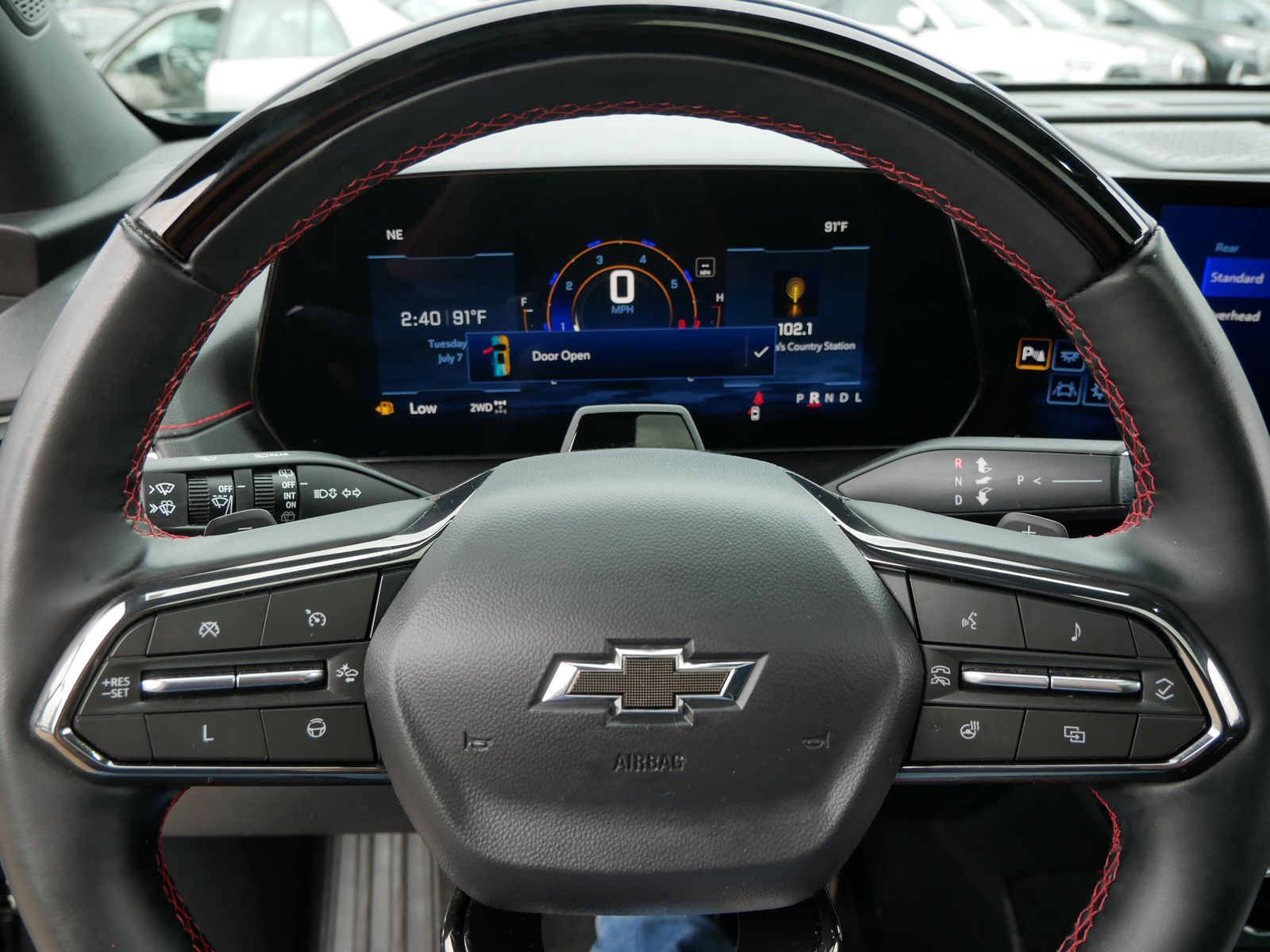 Thumbnail: 2025 Chevrolet Traverse - 23