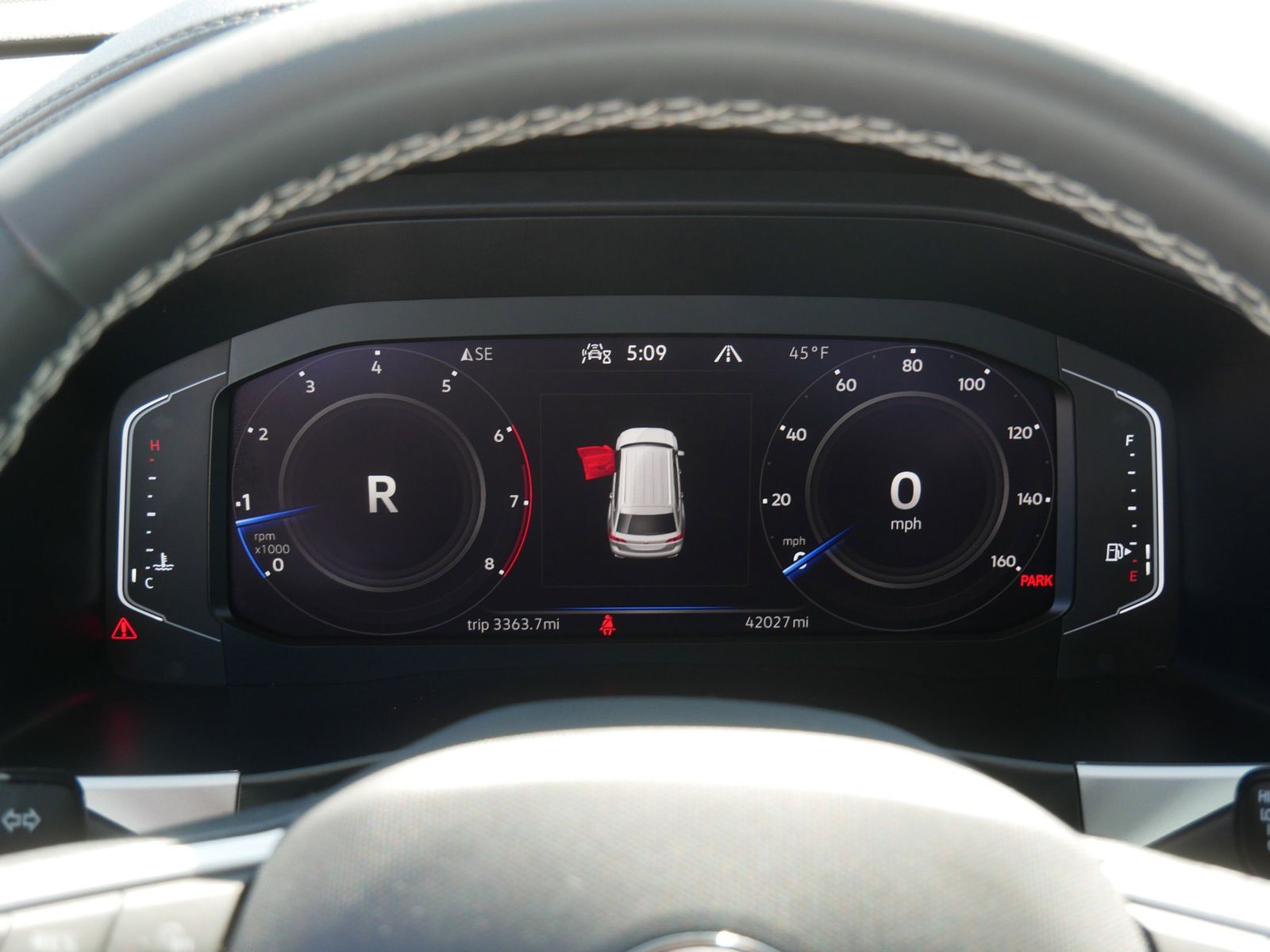 Thumbnail: 2023 Volkswagen Atlas - 24