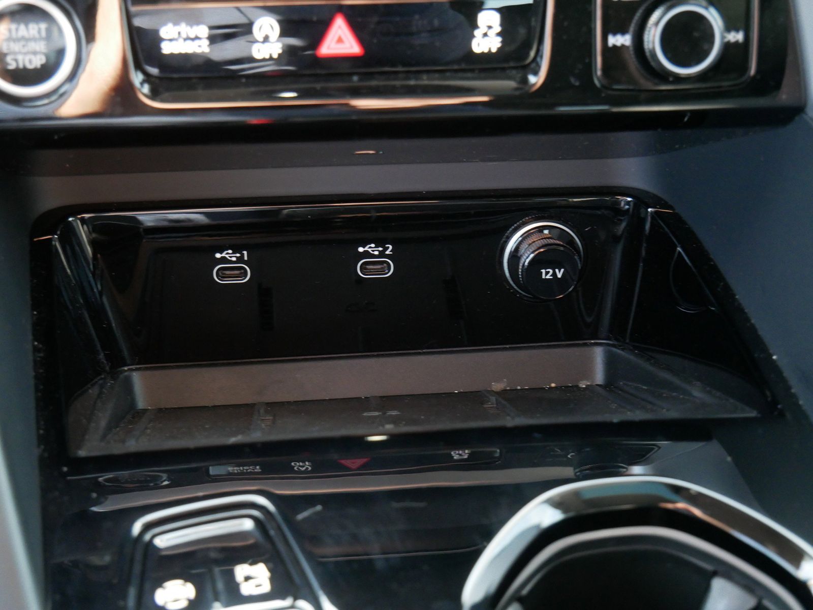 Thumbnail: 2025 Audi Q5 - 20