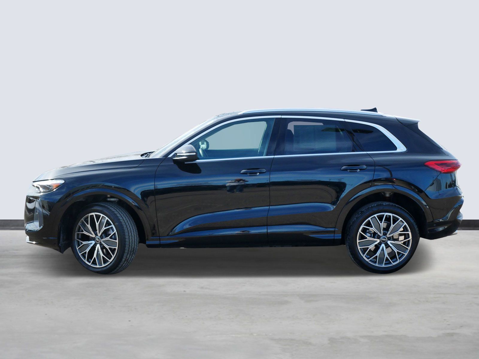 Thumbnail: 2025 Audi Q5 - 2