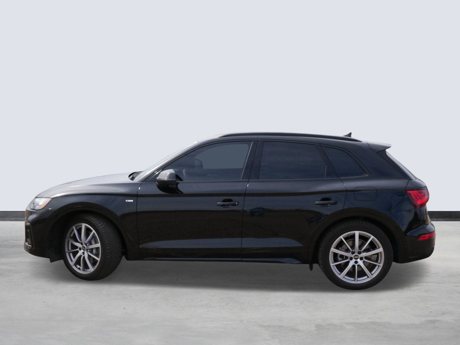 Thumbnail: 2023 Audi Q5 - 2