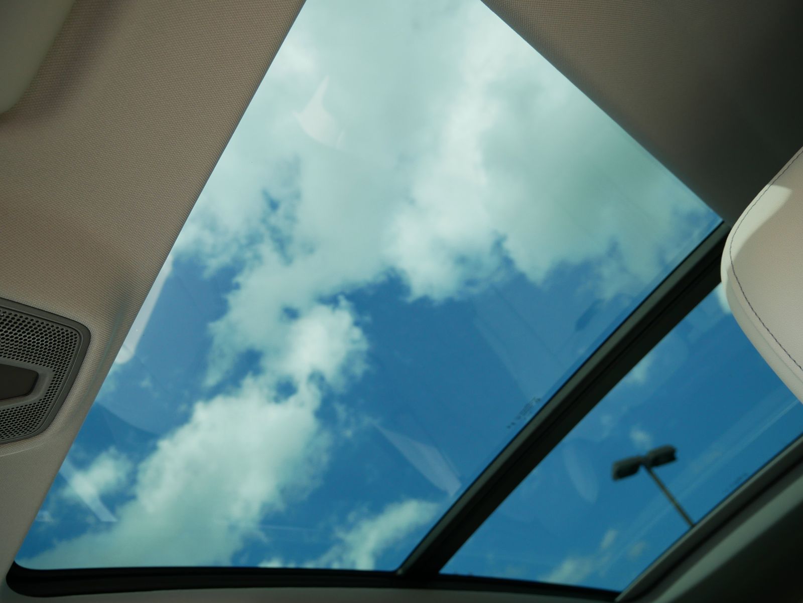 Thumbnail: 2025 Audi Q5 - 15