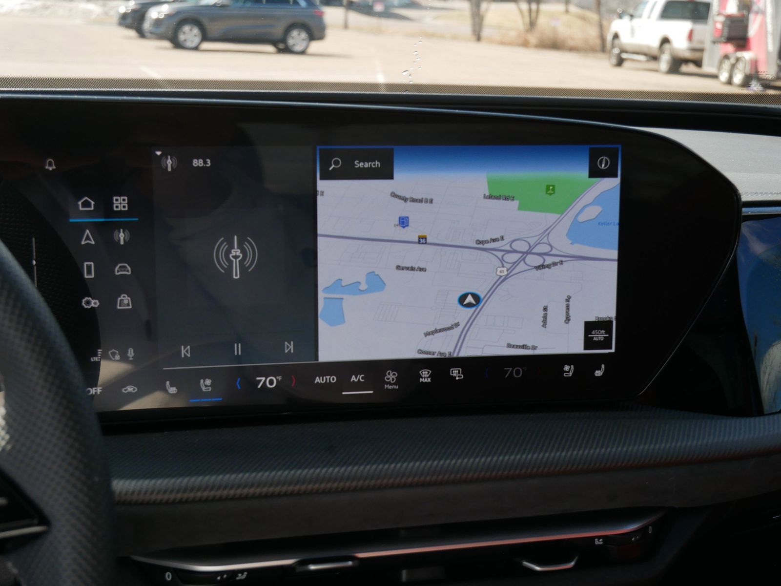 Thumbnail: 2025 Audi SQ5 - 16