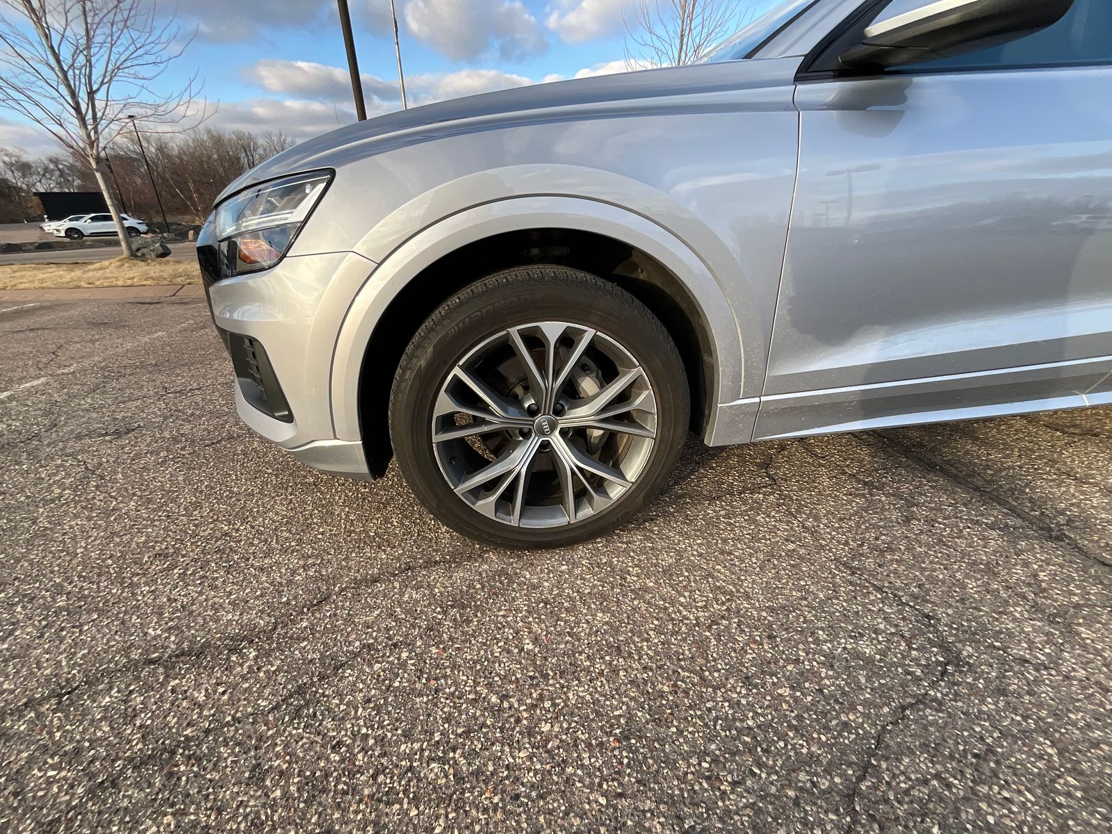 Thumbnail: 2020 Audi Q8 - 14