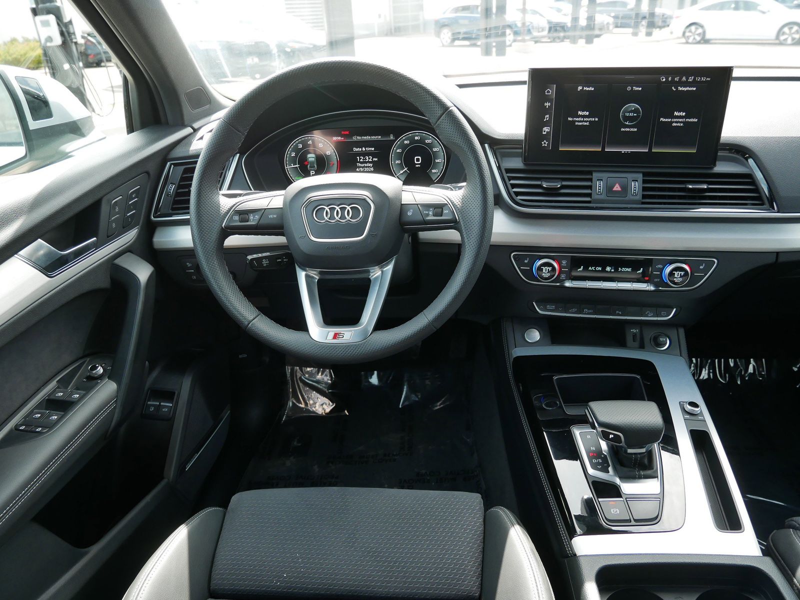 Thumbnail: 2024 Audi Q5 - 11