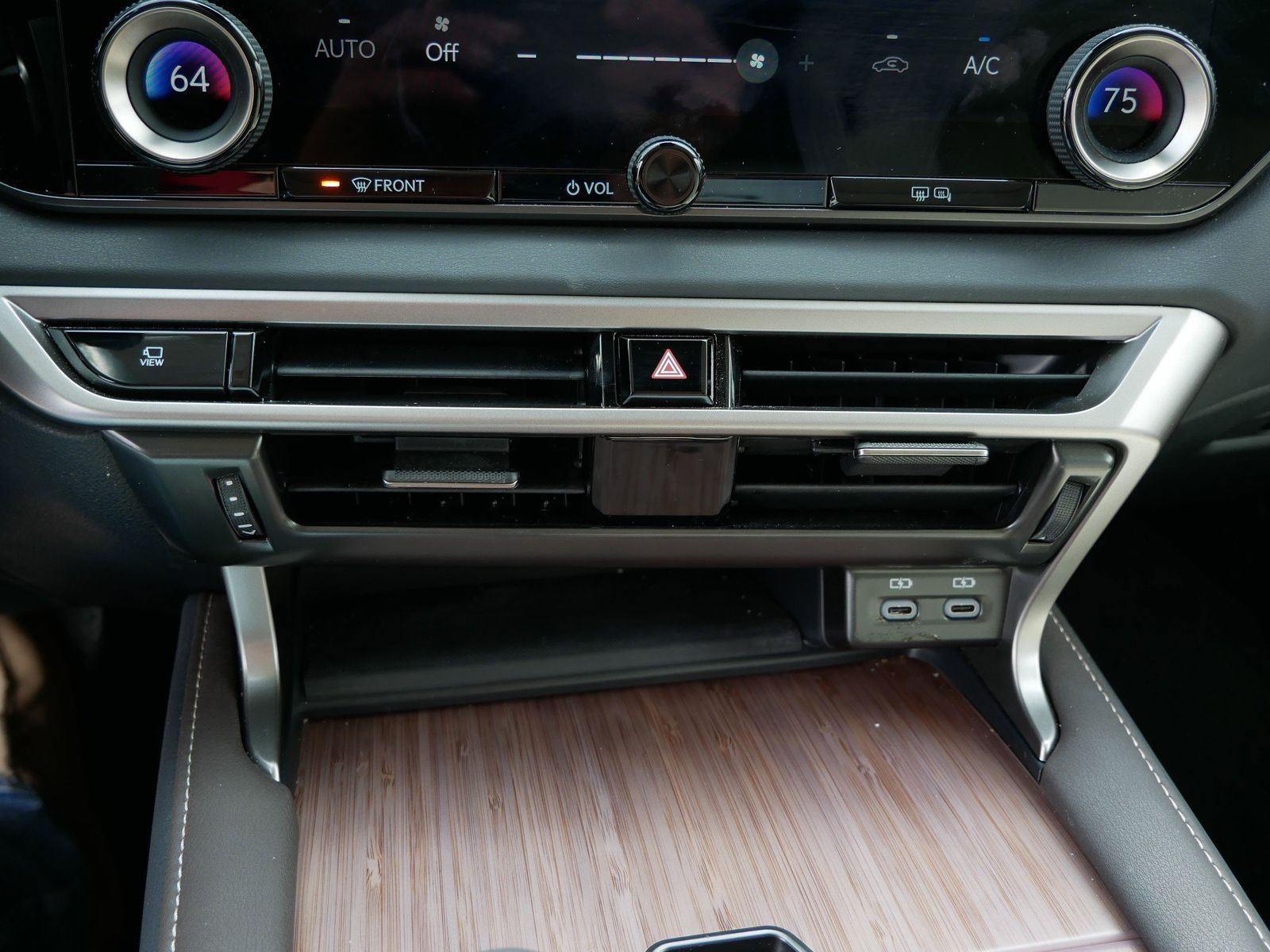 Thumbnail: 2024 Lexus RX - 17