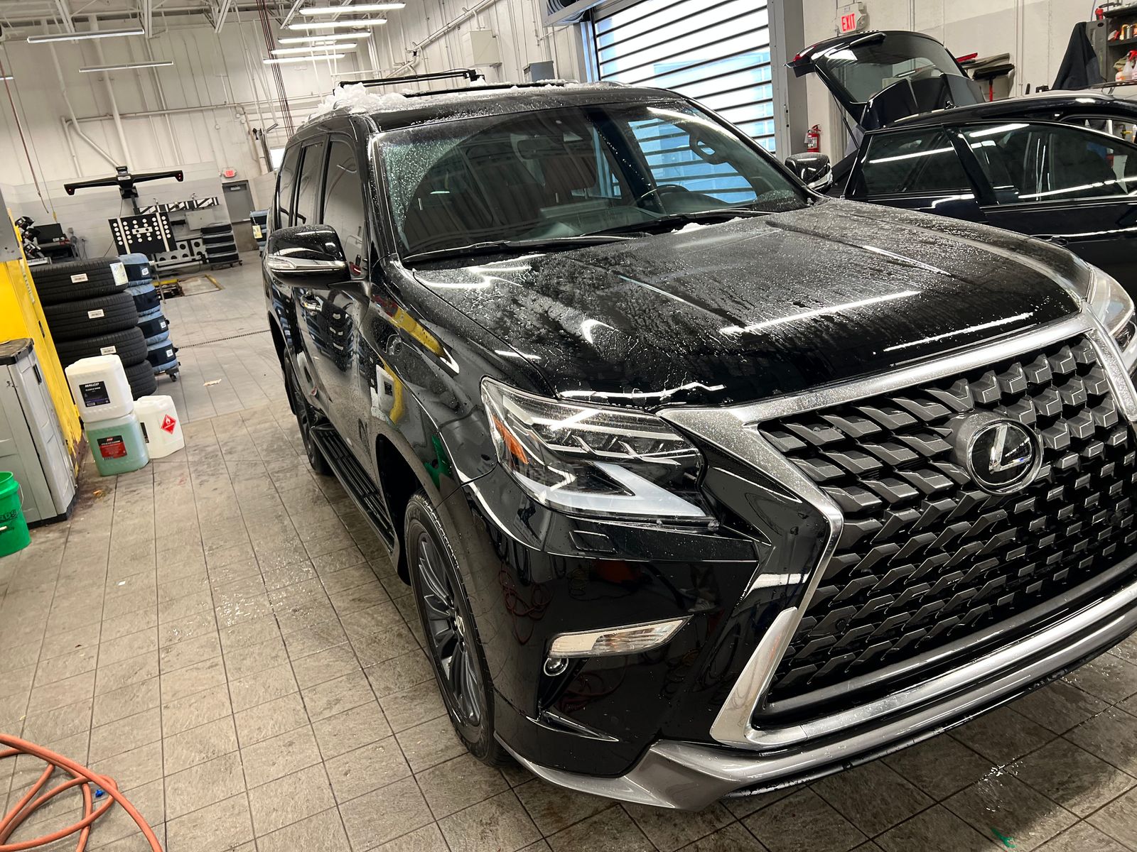 Thumbnail: 2023 Lexus GX - 1