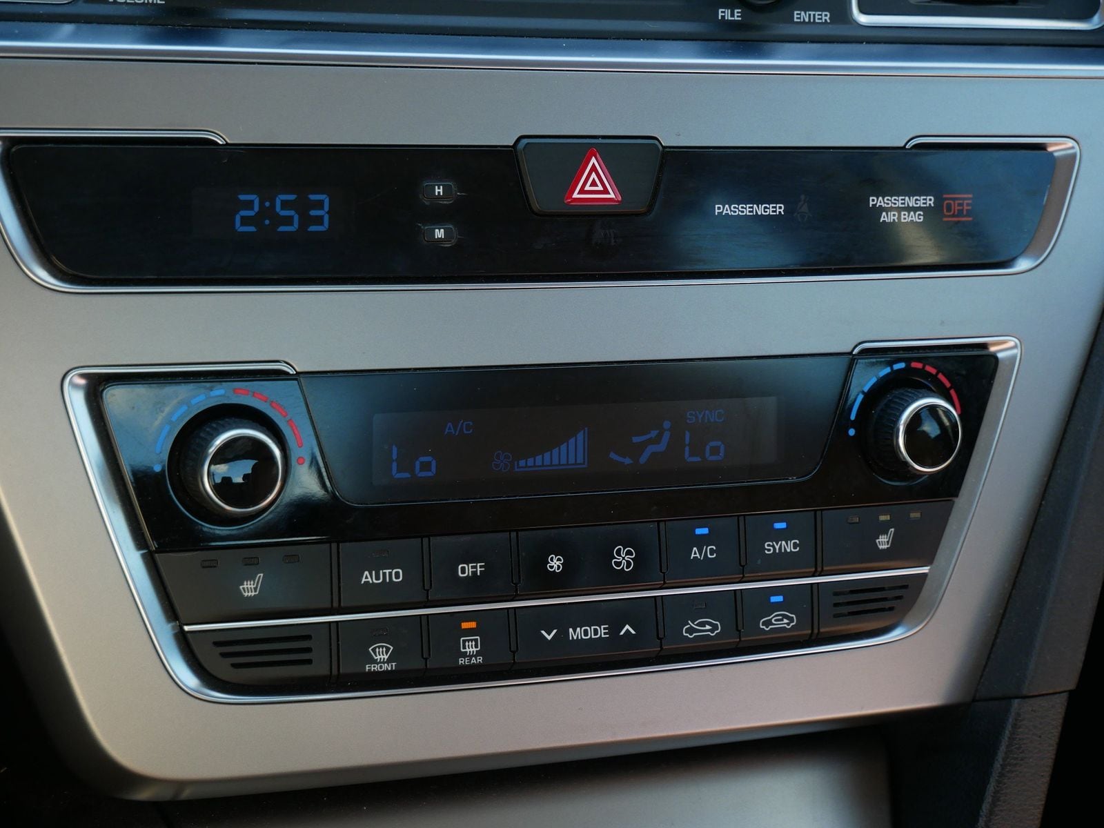 Thumbnail: 2015 Hyundai Sonata - 15