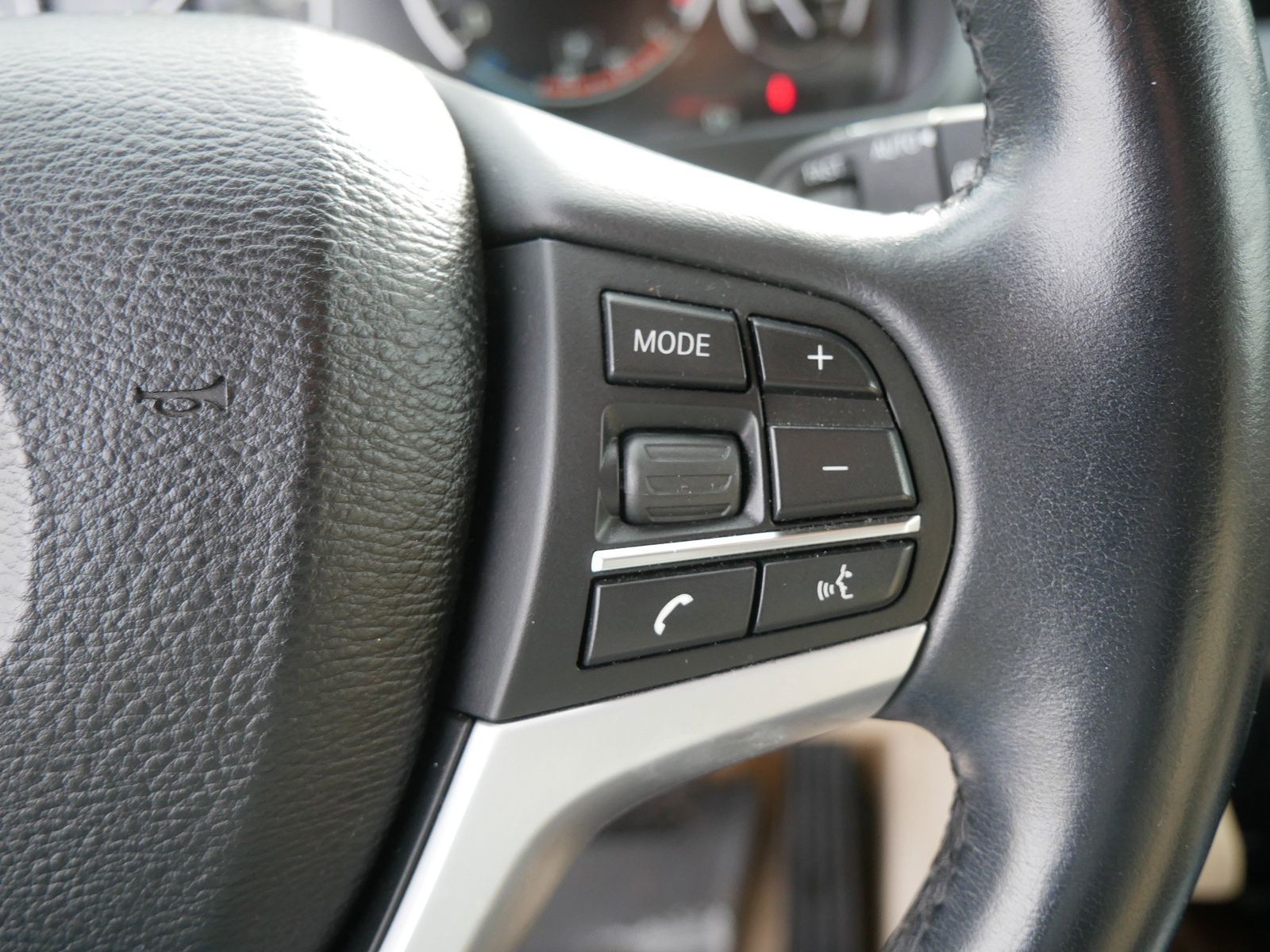 Thumbnail: 2015 BMW X5 - 25