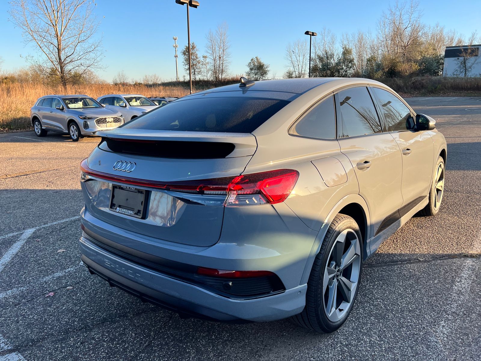 Thumbnail: 2024 Audi Q4 e-tron - 3