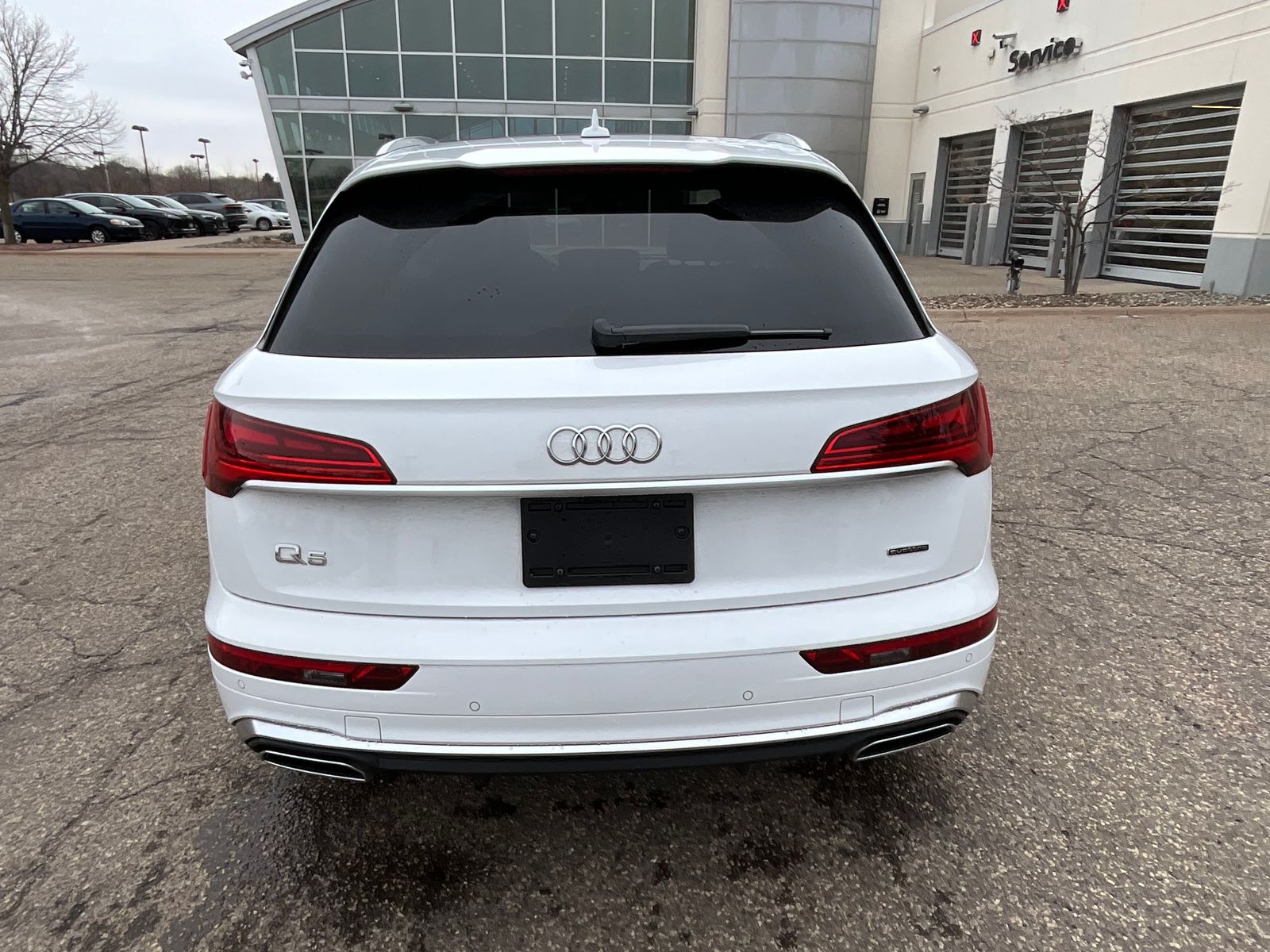 Thumbnail: 2024 Audi Q5 - 15