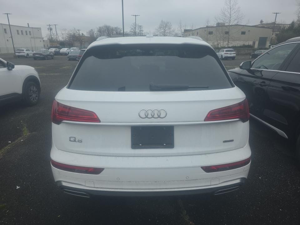 Thumbnail: 2023 Audi Q5 - 7