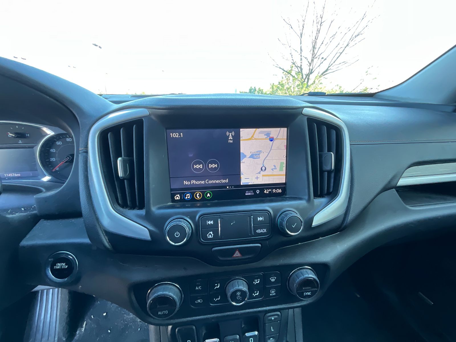 Thumbnail: 2020 GMC Terrain - 17