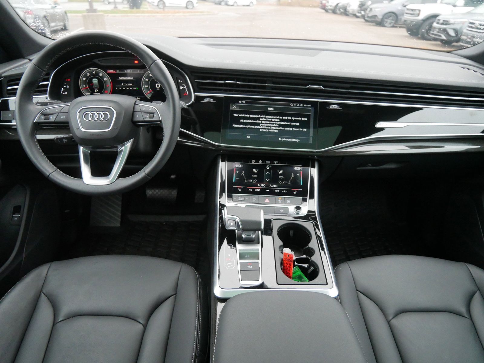 Thumbnail: 2025 Audi Q8 - 12