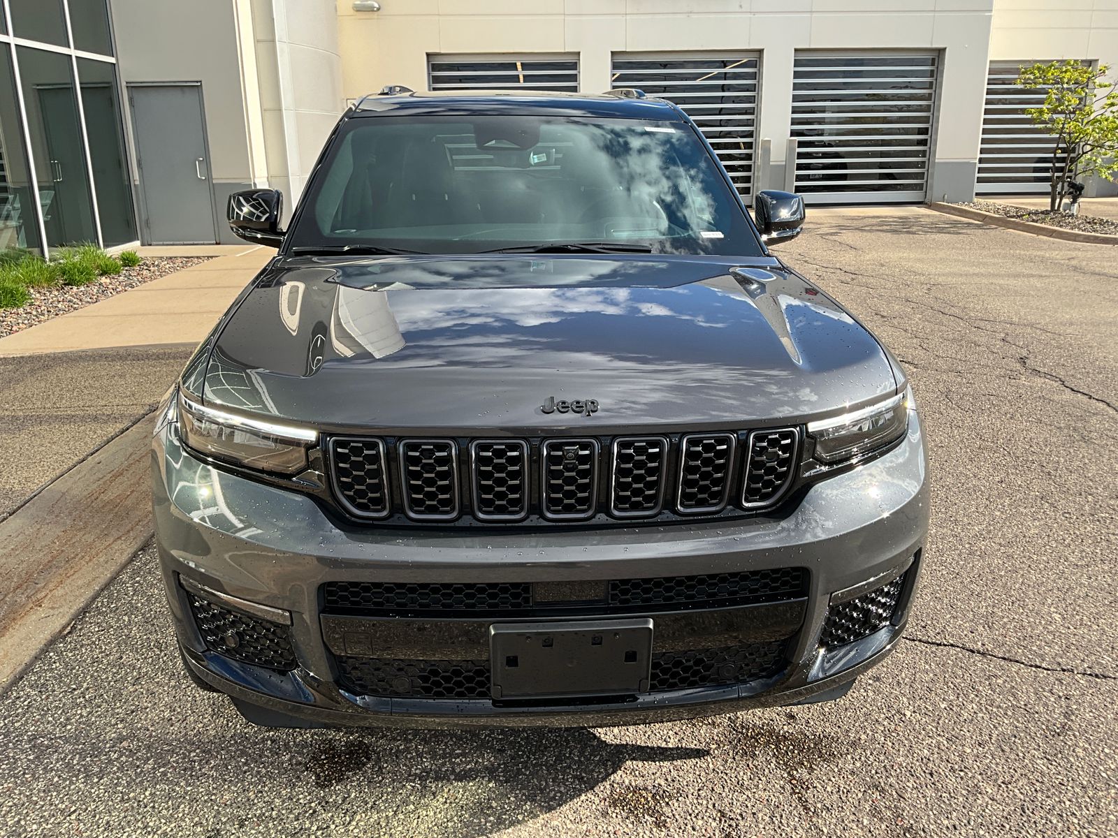 Thumbnail: 2024 Jeep Grand Cherokee L - 4