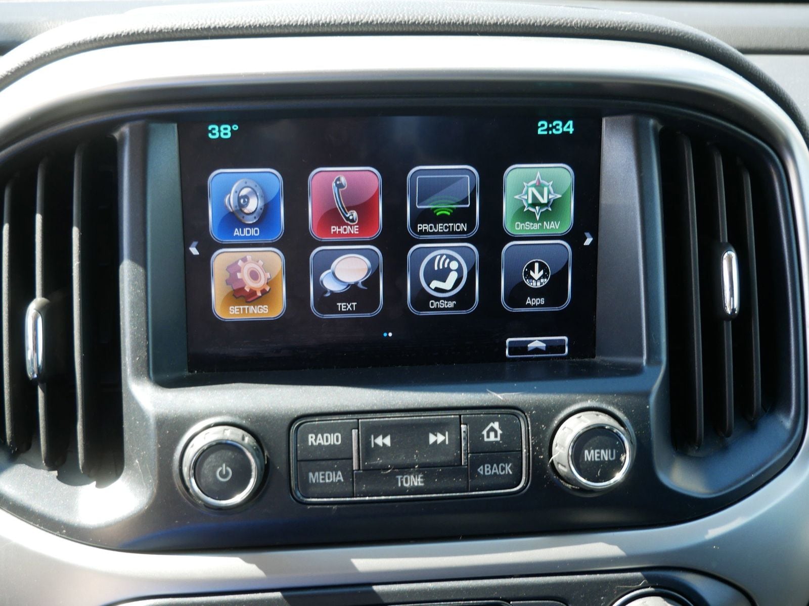 Thumbnail: 2017 Chevrolet Colorado - 18