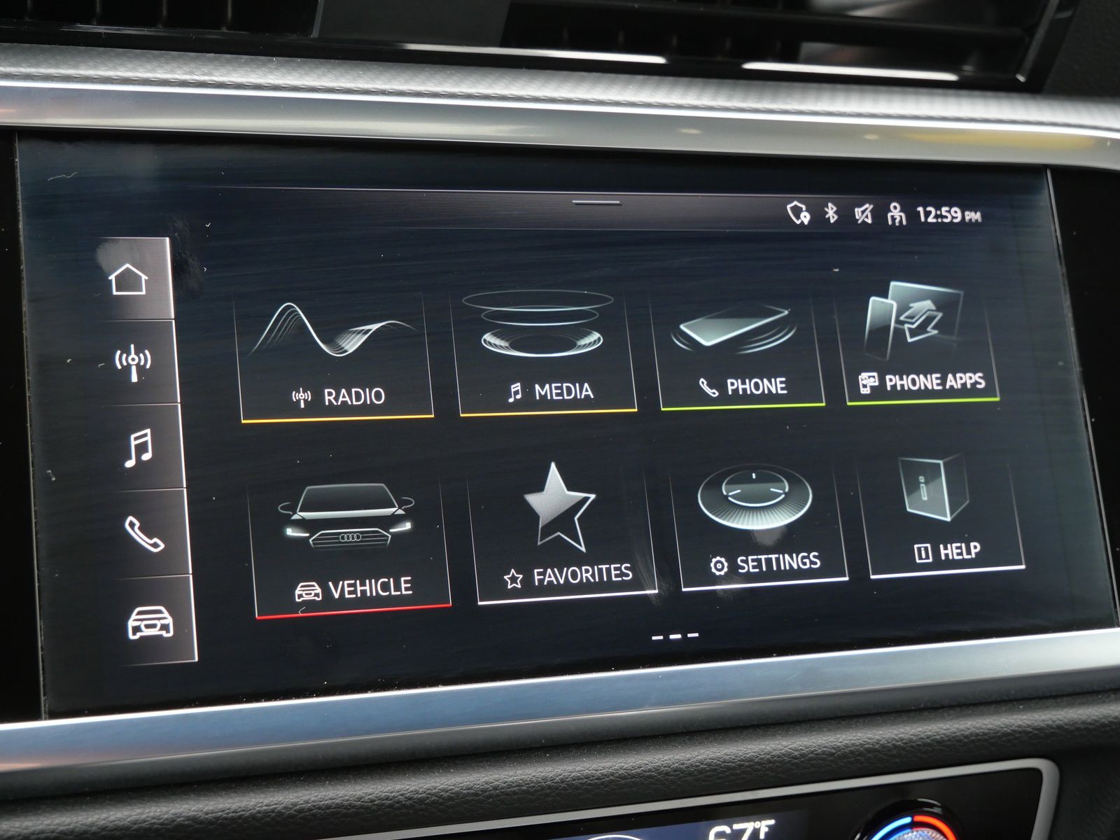 Thumbnail: 2023 Audi Q3 - 20