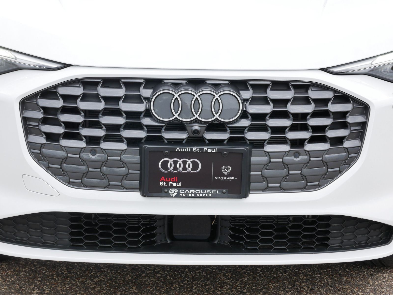 Thumbnail: 2025 Audi Q5 - 8