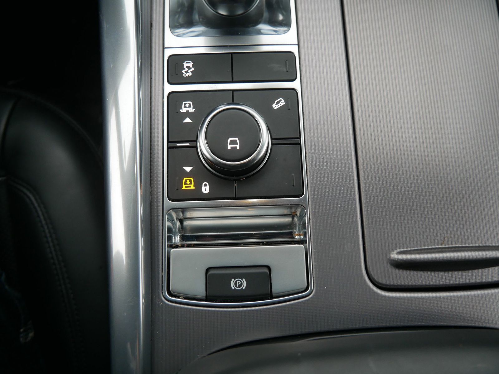 Thumbnail: 2018 Land Rover Range Rover Sport - 18