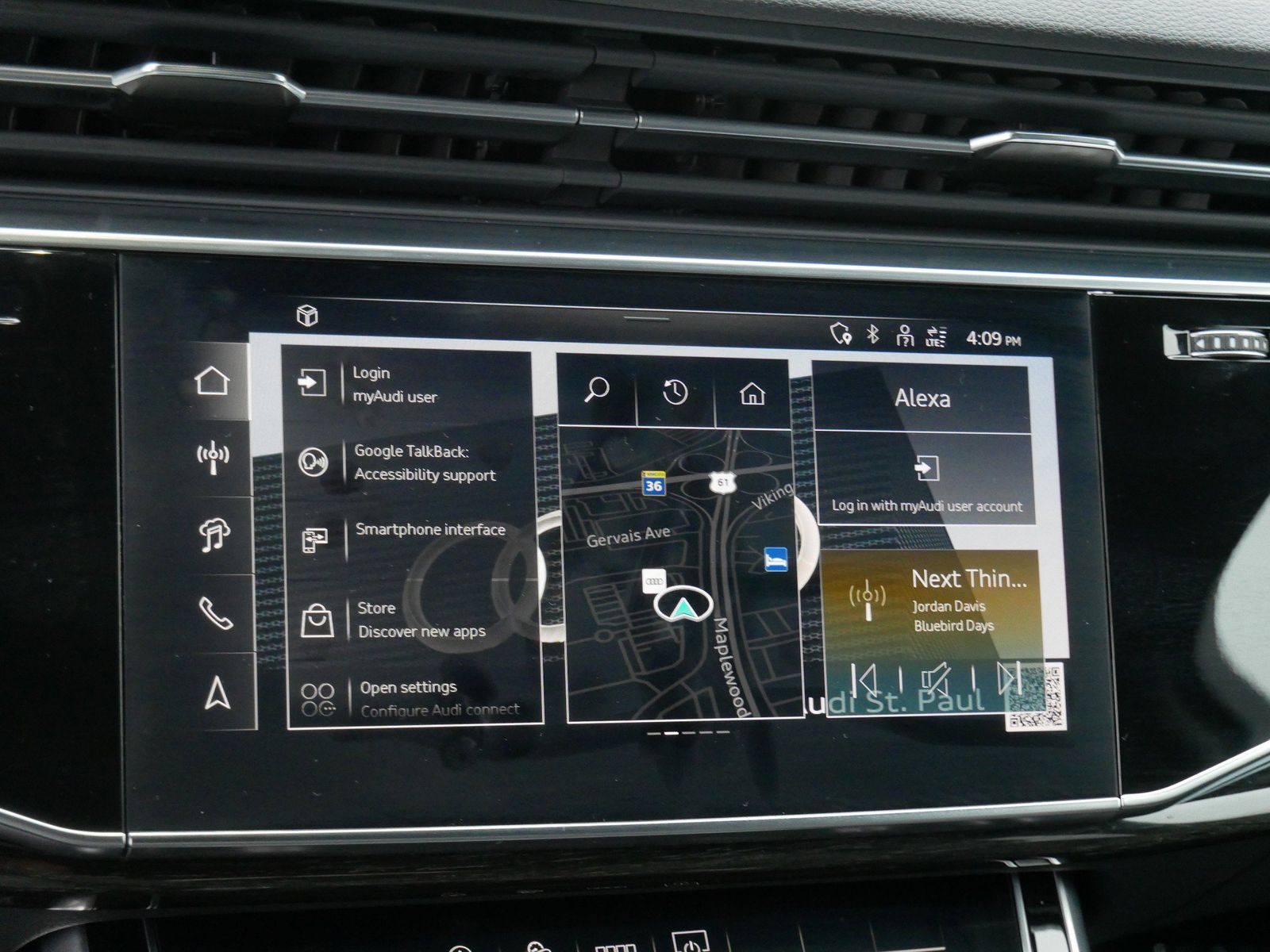 Thumbnail: 2025 Audi Q7 - 19