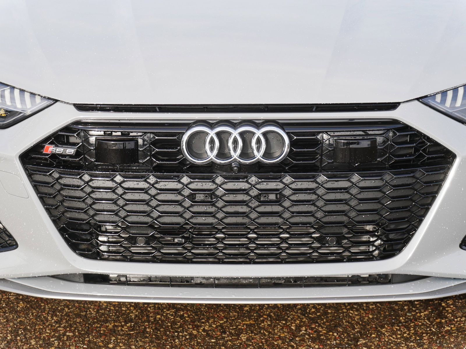 Thumbnail: 2026 Audi RS 6 - 8