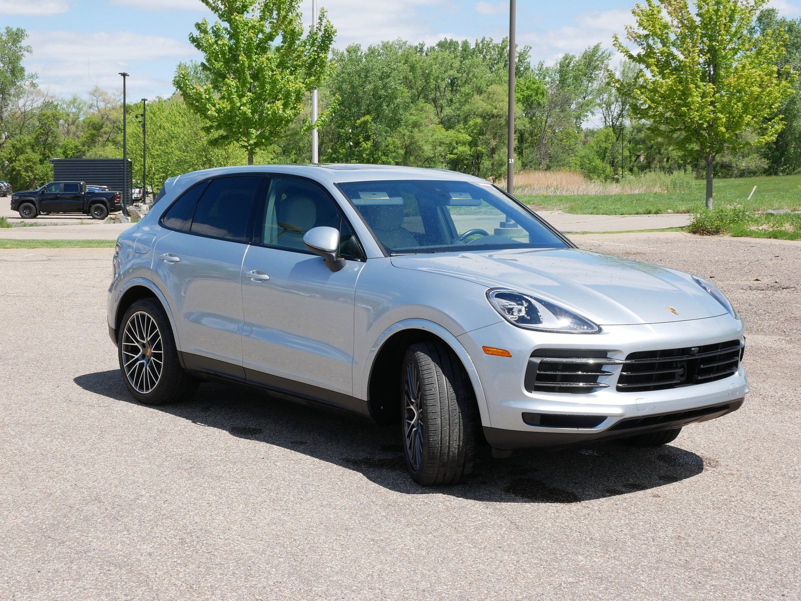 Thumbnail: 2023 Porsche Cayenne - 6