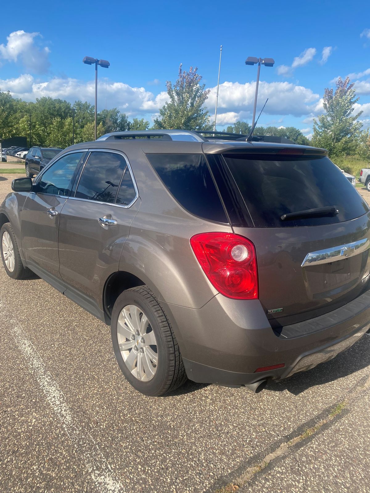 Thumbnail: 2011 Chevrolet Equinox - 5