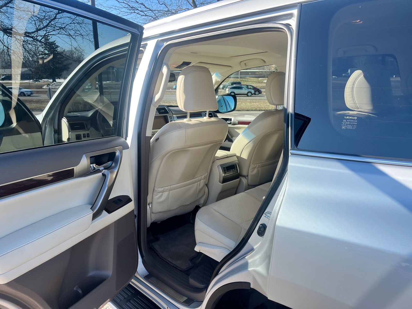 Thumbnail: 2014 Lexus GX - 12