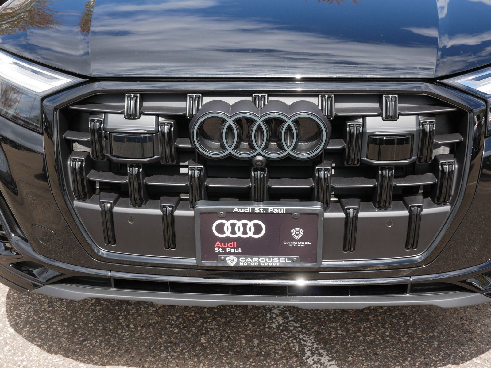 Thumbnail: 2026 Audi Q7 - 8