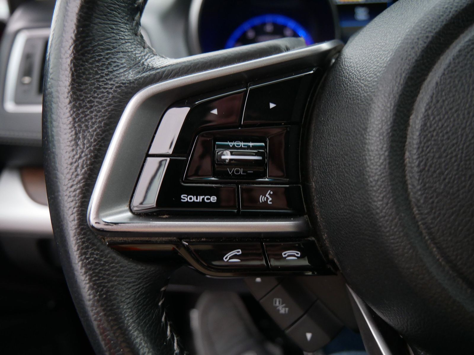 Thumbnail: 2018 Subaru Outback - 20