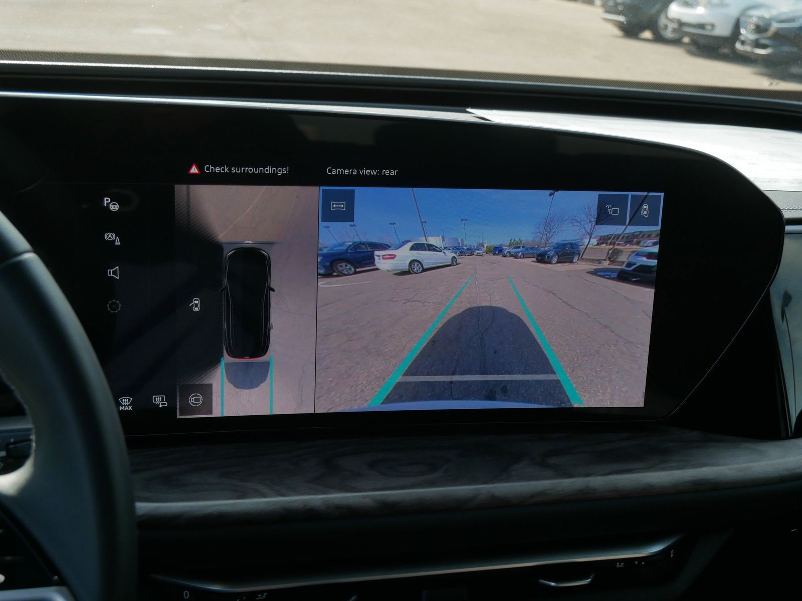 Thumbnail: 2025 Audi Q5 - 17