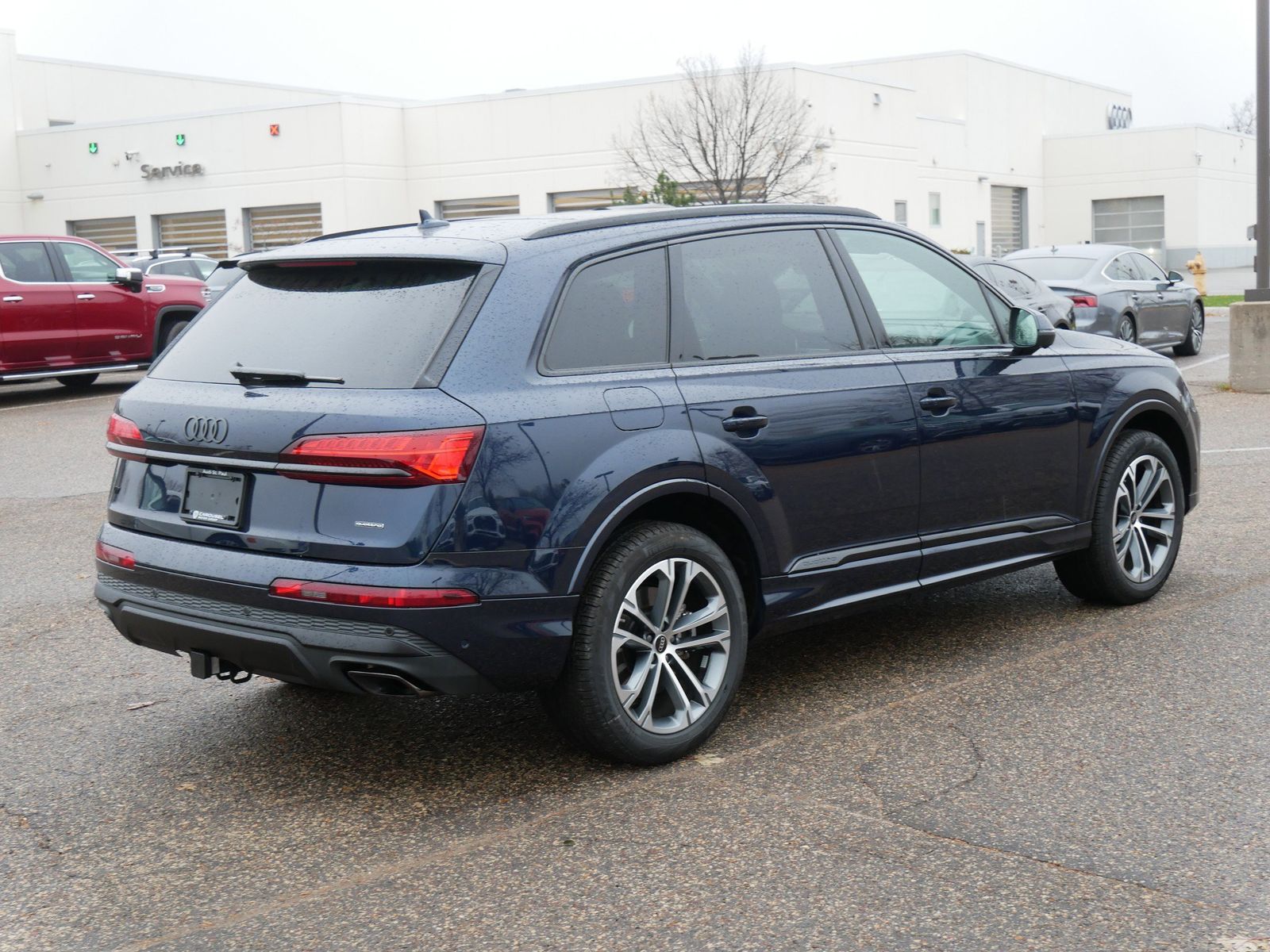Thumbnail: 2025 Audi Q7 - 4