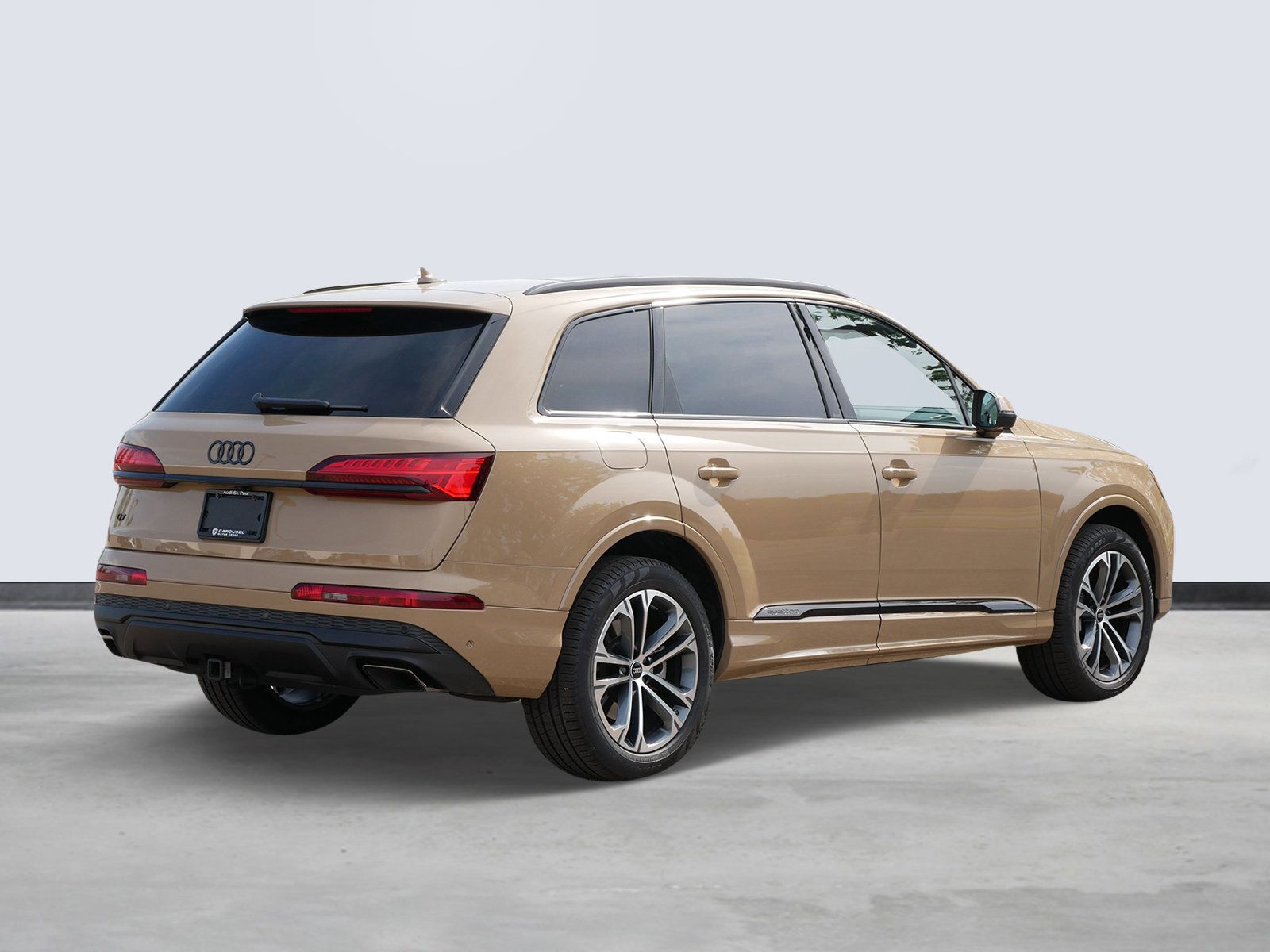 2025 Audi Q7 45 Premium Plus photo 4