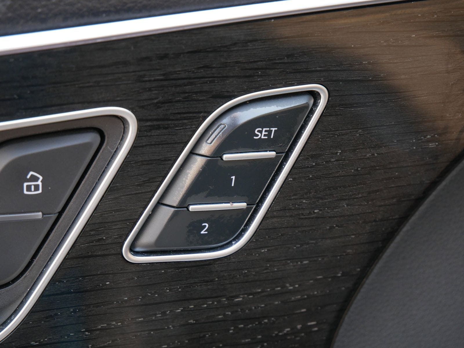 Thumbnail: 2022 Audi Q7 - 16