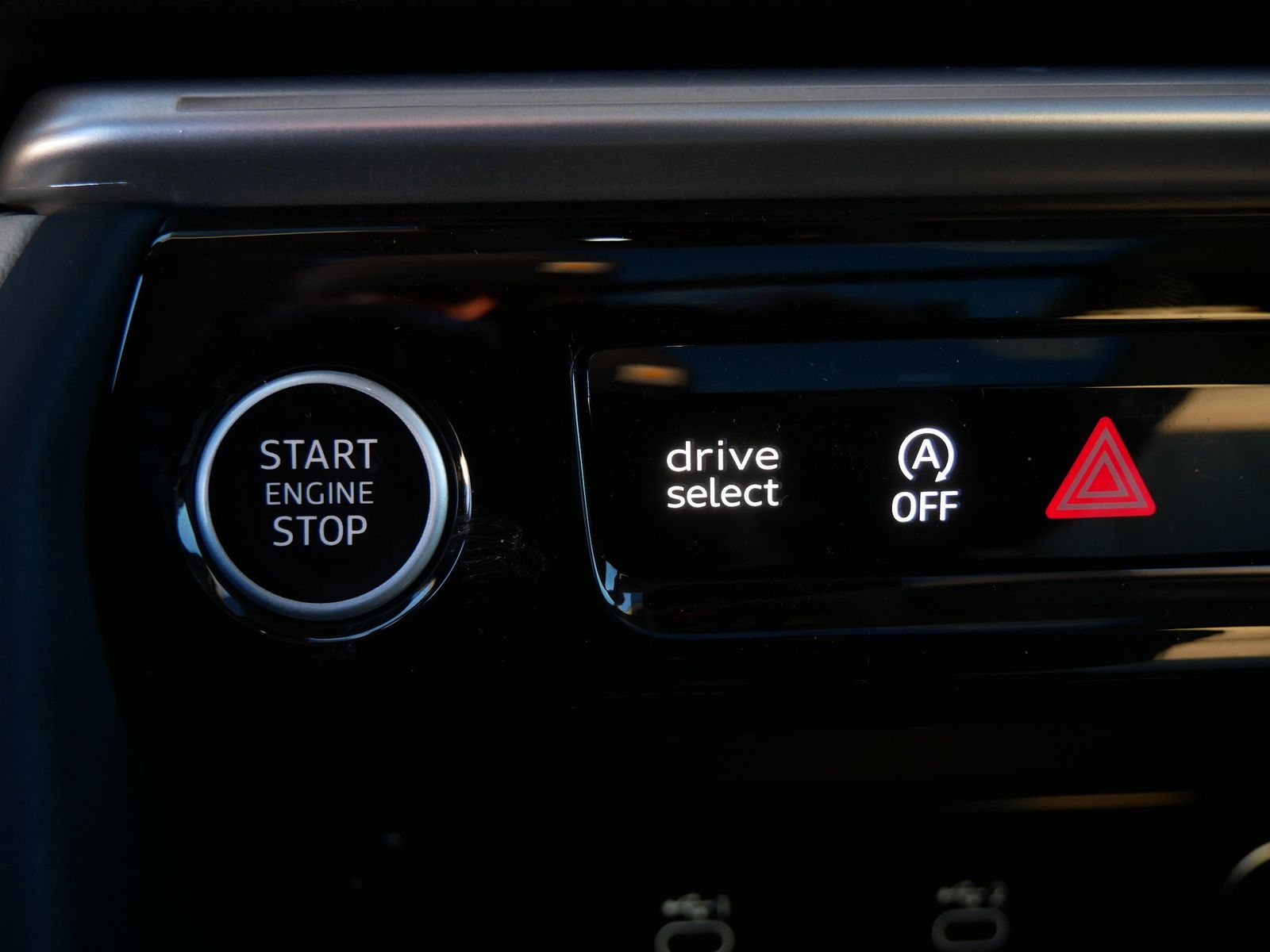 Thumbnail: 2025 Audi Q5 - 19