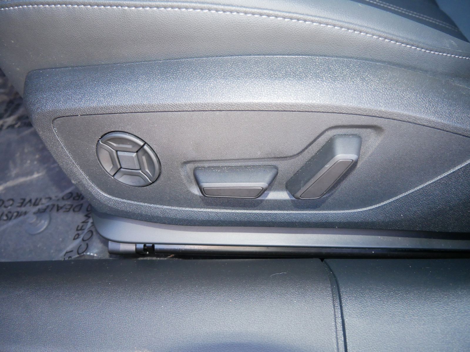 Thumbnail: 2025 Audi A5 - 15