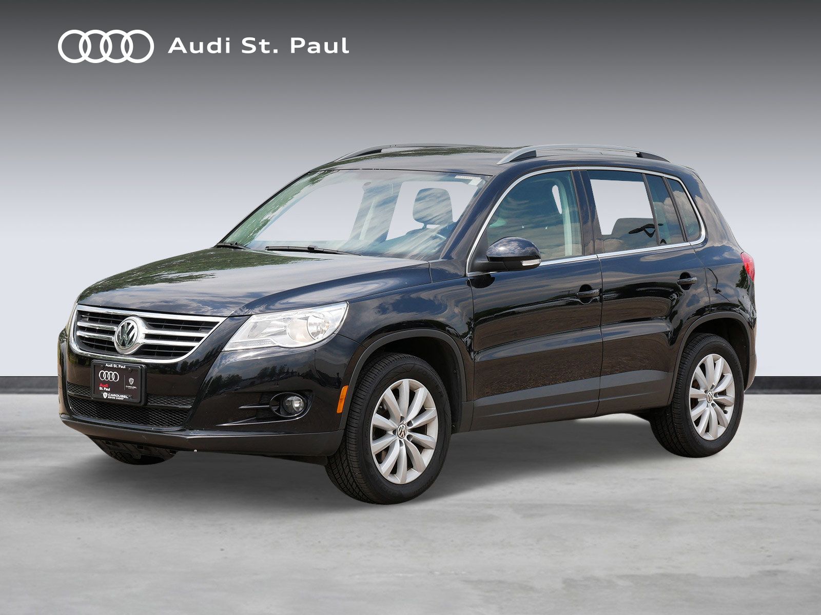 2011 Volkswagen Tiguan SE -
                  Saint Paul, MN