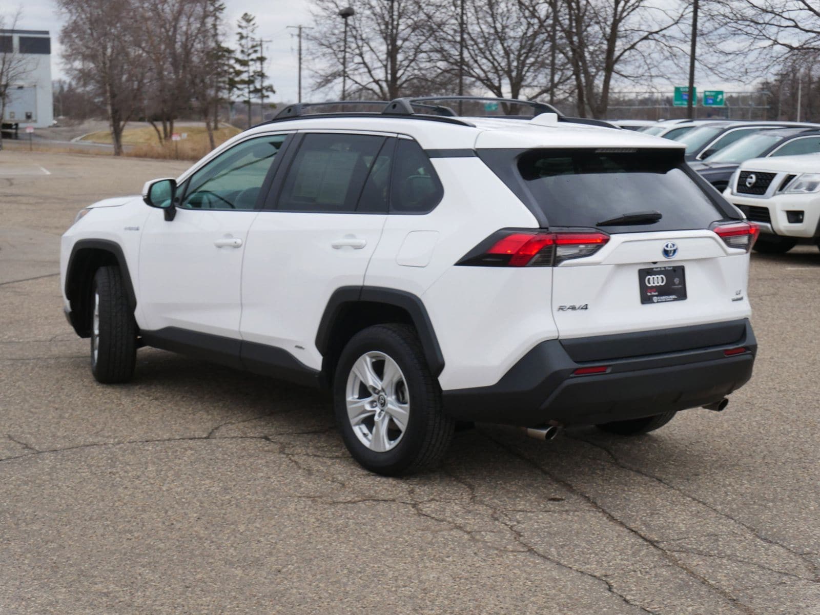 Thumbnail: 2019 Toyota RAV4 - 3