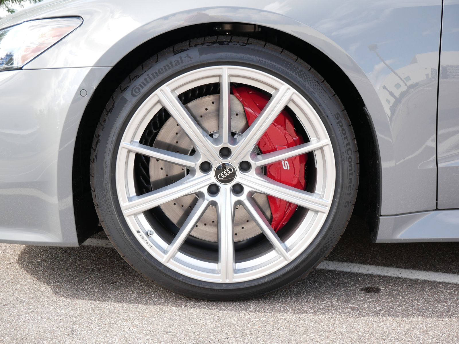 Thumbnail: 2026 Audi RS 7 - 7