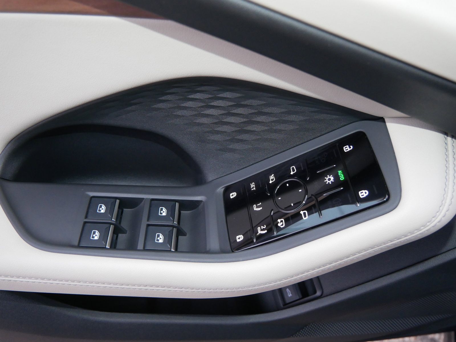 Thumbnail: 2025 Audi A5 - 16